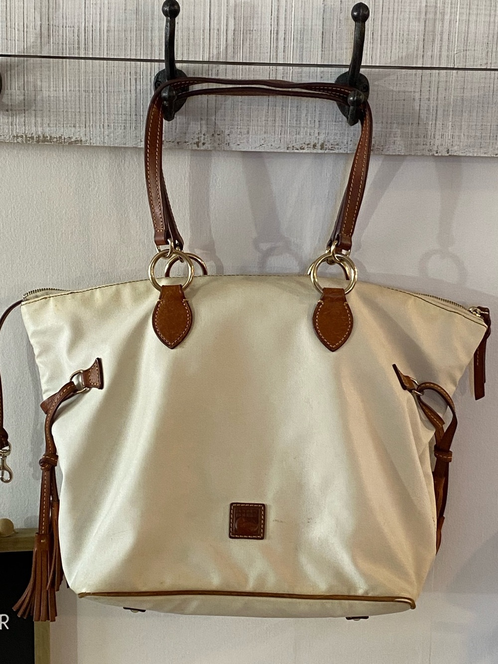 Dooney & Bourke Nylon Tote in Cream🌺